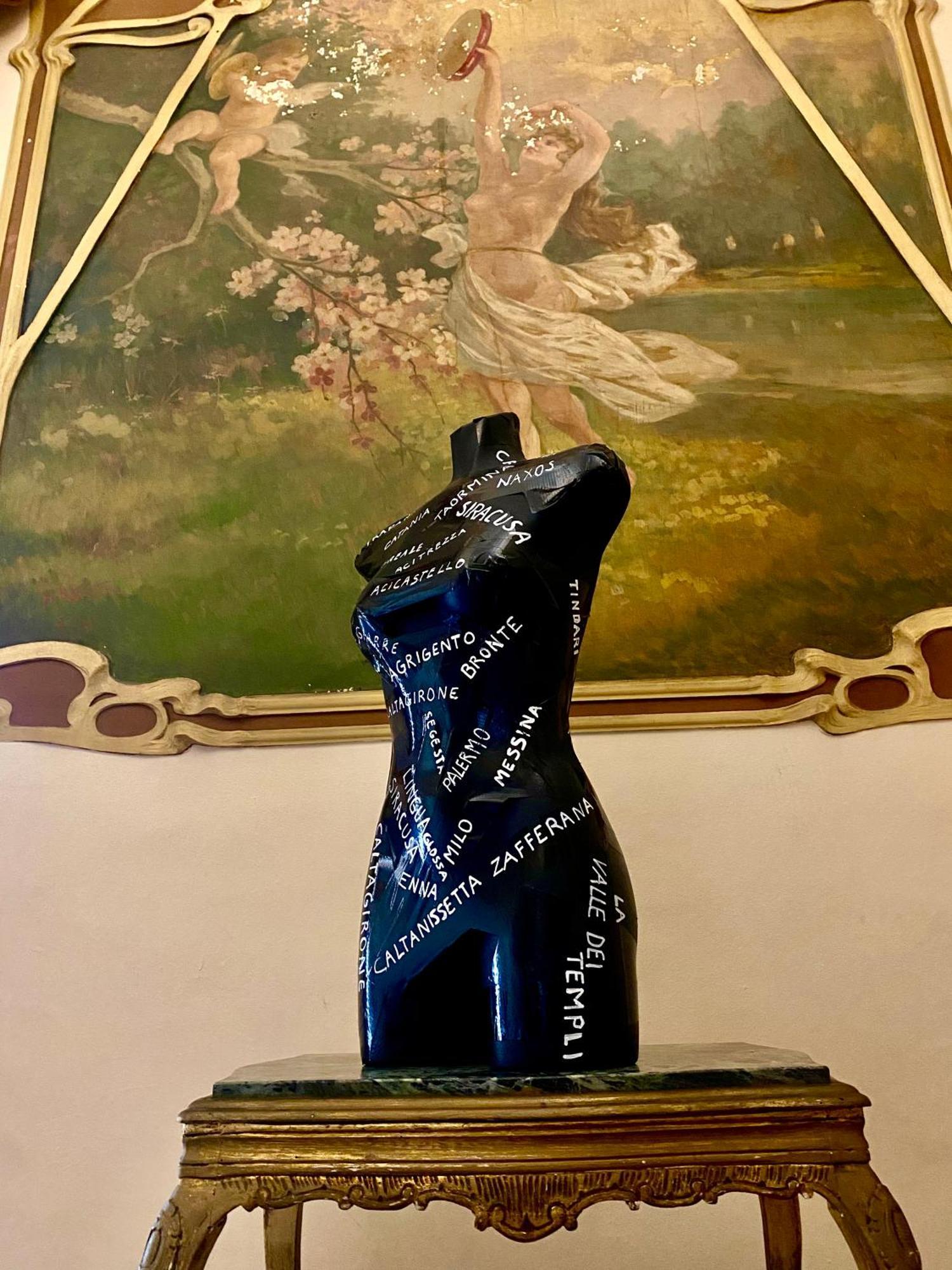 Sake Maison De Charme - Fascinating Ancient Sicilian Mansion 카타니아 외부 사진